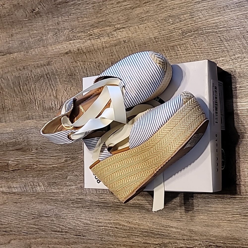 New Mks Tie Up Platform Sandle "Laura" - Picture 2 of 2